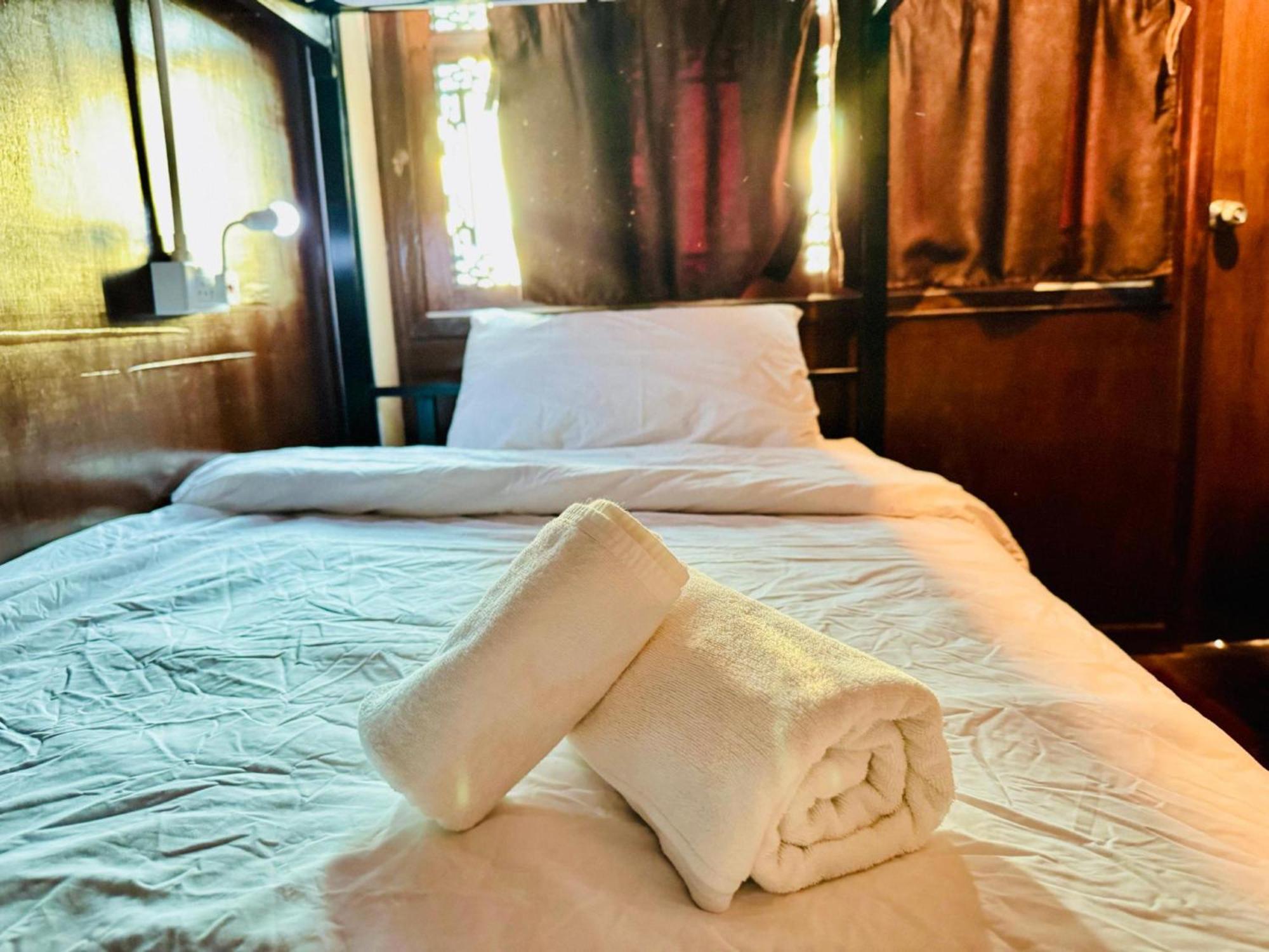 Collection O Bupamontra Chiangmai Hotel Chiang Mai Ngoại thất bức ảnh