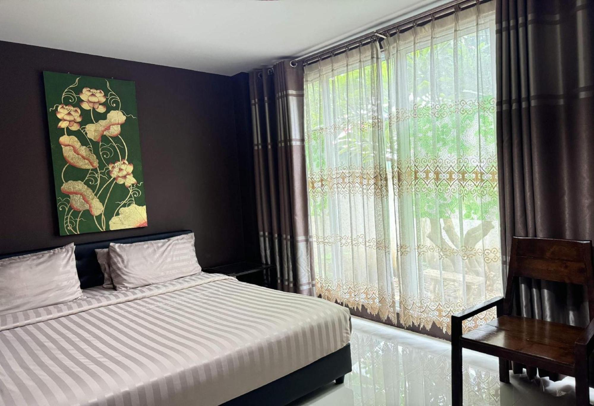 Collection O Bupamontra Chiangmai Hotel Chiang Mai Ngoại thất bức ảnh